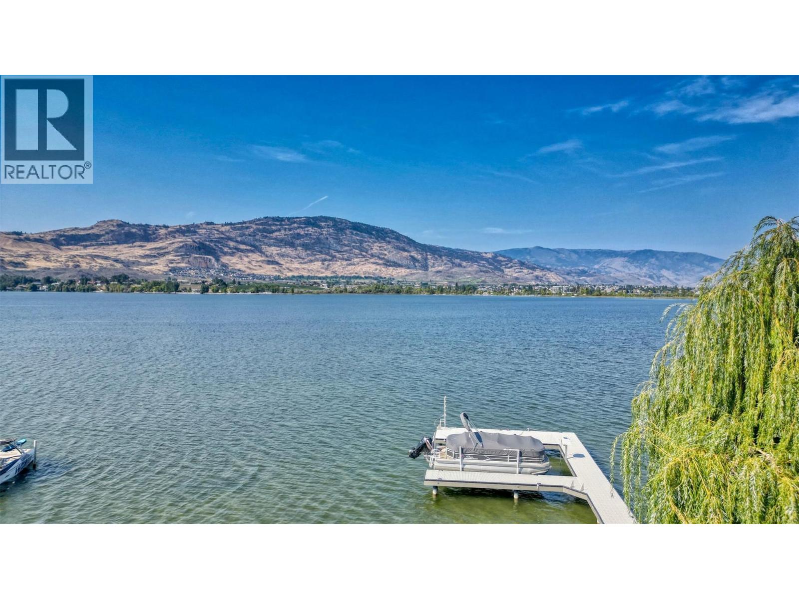 2414 Lakeshore Drive, Osoyoos, British Columbia  V0H 1V6 - Photo 12 - 10363954