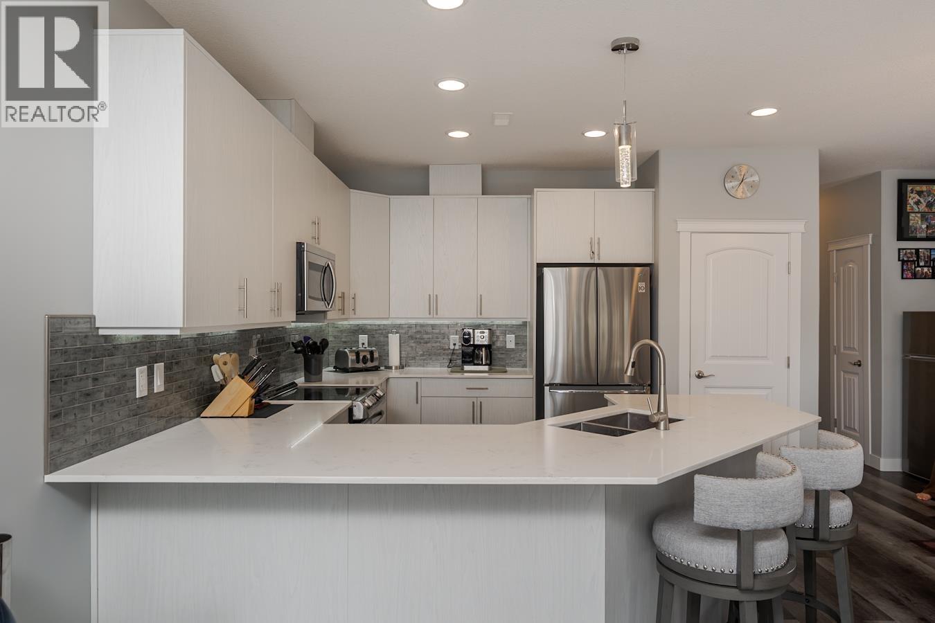 663 Carney Street, Prince George, British Columbia  V2M 2K5 - Photo 4 - R3118061