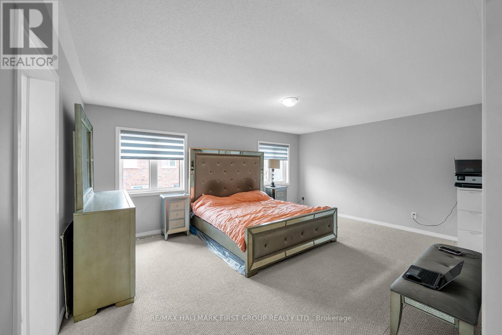 2554 Stallion Drive, Oshawa, Ontario  L1L 0M3 - Photo 7 - E13069750