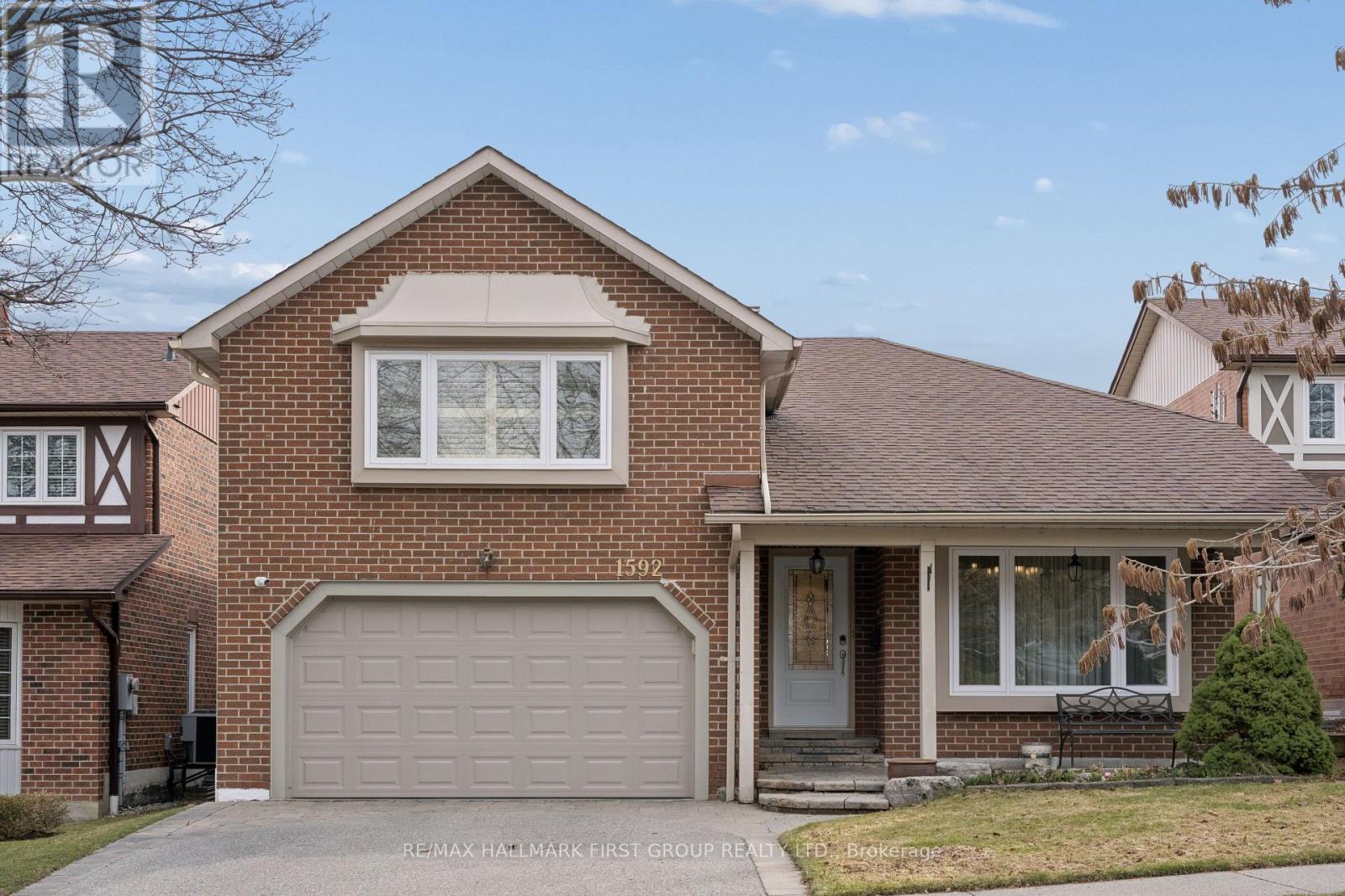 1592 HEATHSIDE CRESCENT, Pickering, Ontario