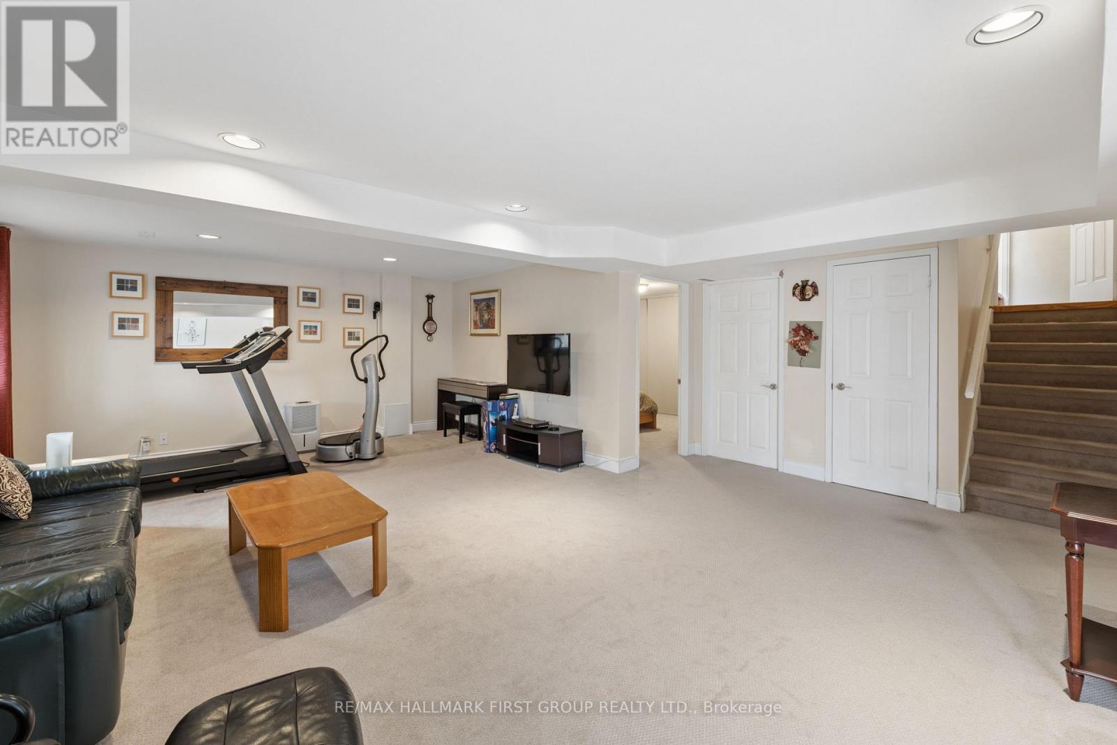 1592 Heathside Crescent, Pickering, Ontario  L1V 5W9 - Photo 37 - E13069996