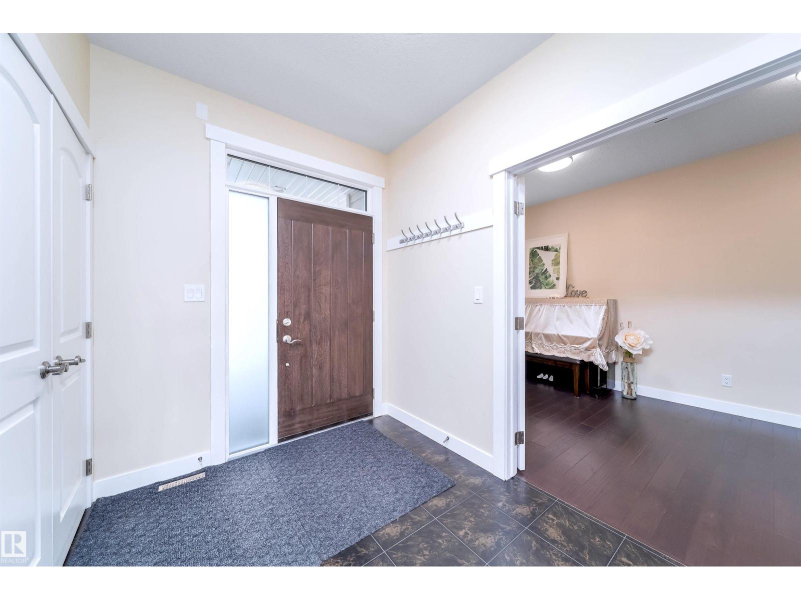 8967 24 Av Sw, Edmonton, Alberta  T6X 1A6 - Photo 6 - E4485204