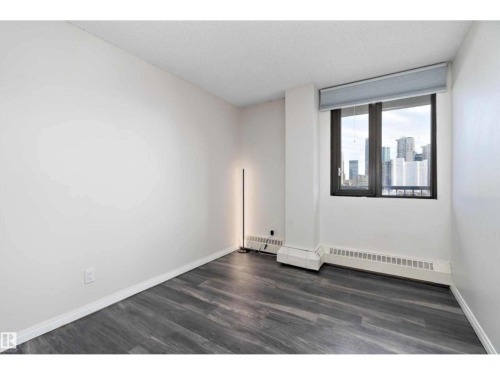 #901 10145 109 St Nw, Edmonton, Alberta  T5J 3M5 - Photo 18 - E4485208
