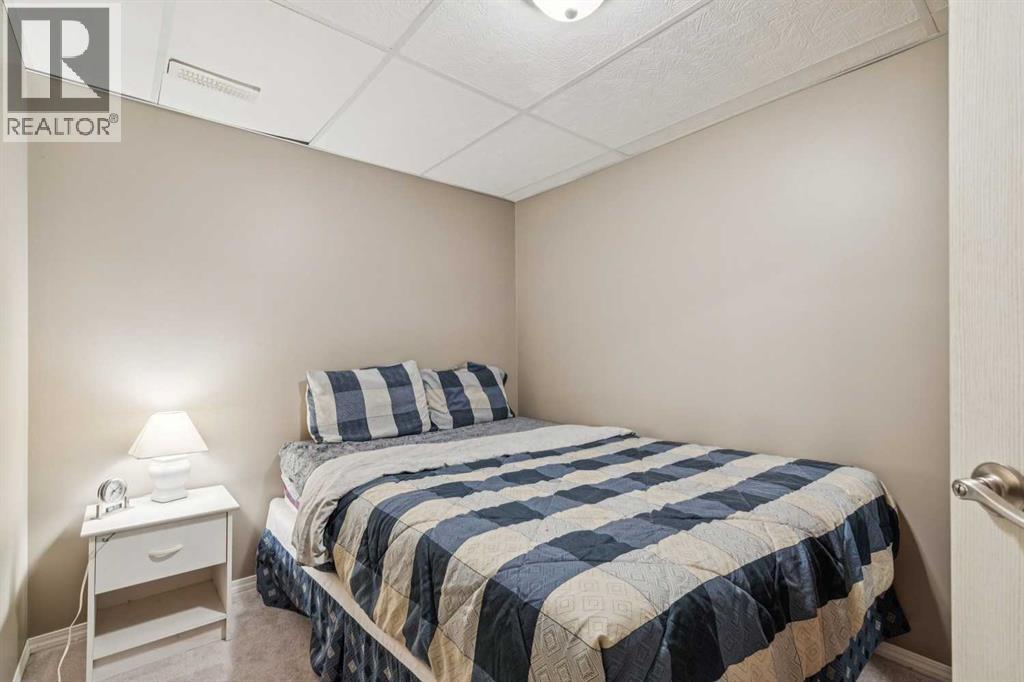 53 Somervale Point SW, Calgary, Alberta  T2Y 3K4 - Photo 26 - A2298636