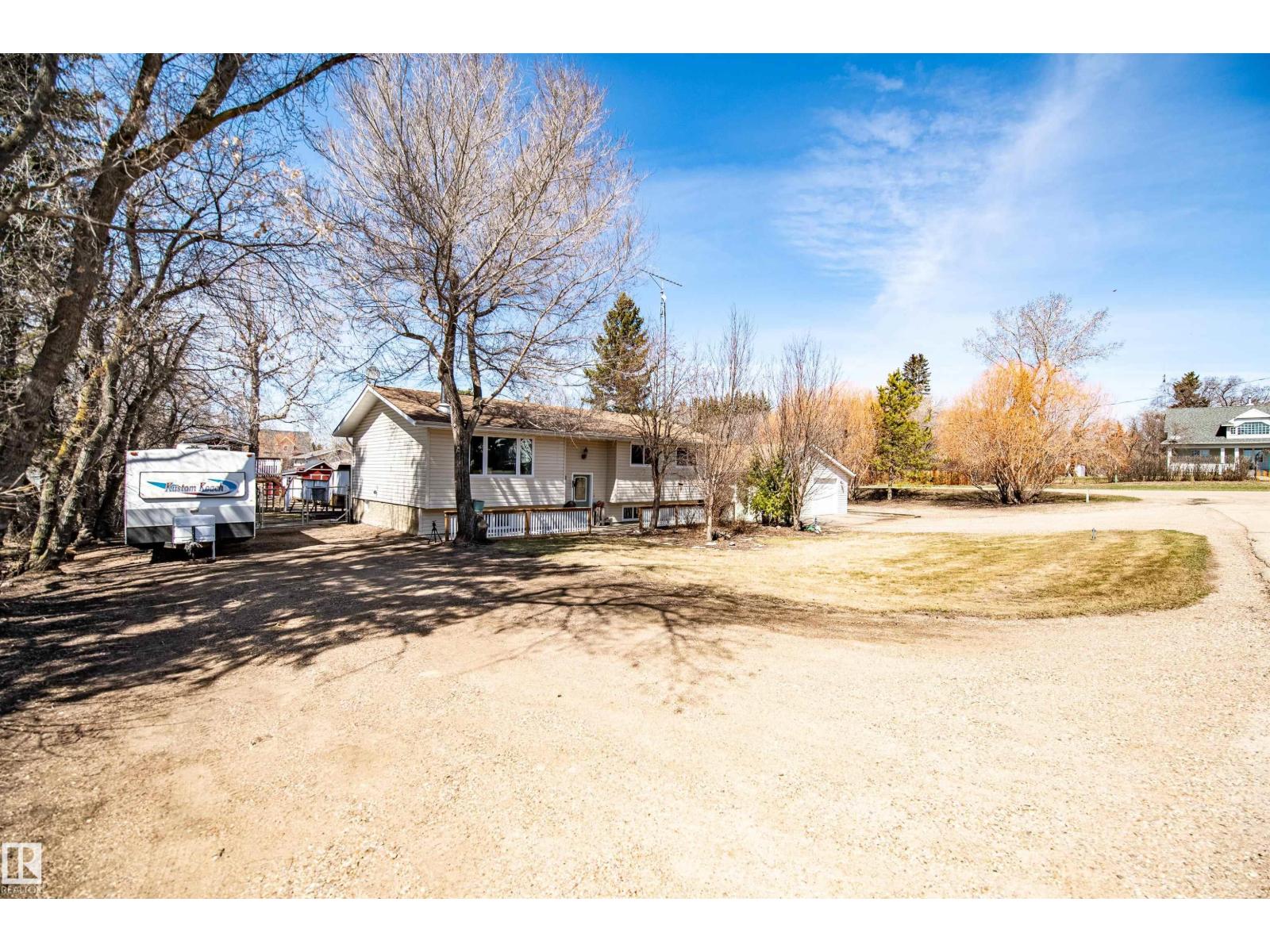 8 Macrae St, Erskine, Alberta  T0C 1G0 - Photo 28 - E4485193