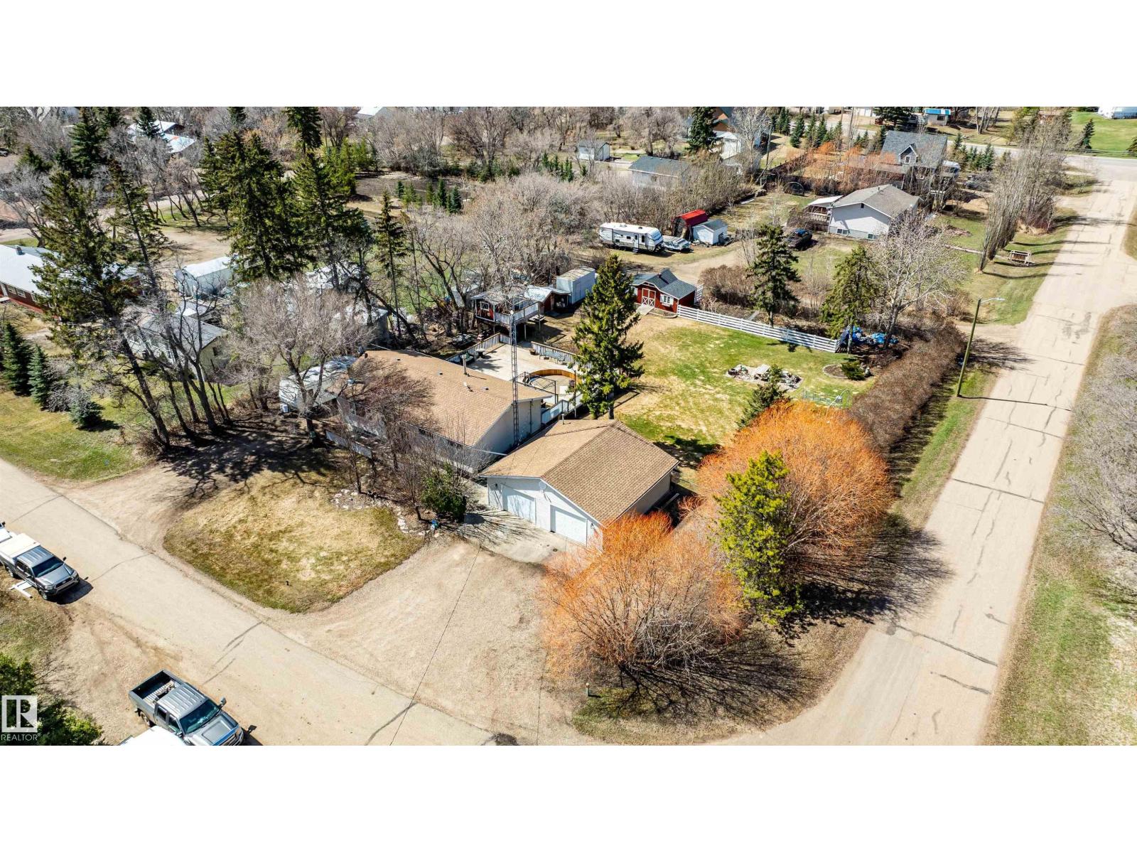 8 Macrae St, Erskine, Alberta  T0C 1G0 - Photo 71 - E4485193