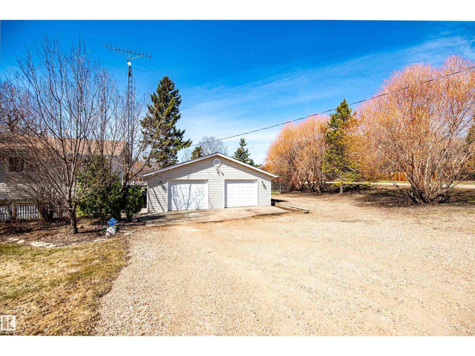 8 Macrae St, Erskine, Alberta  T0C 1G0 - Photo 23 - E4485193