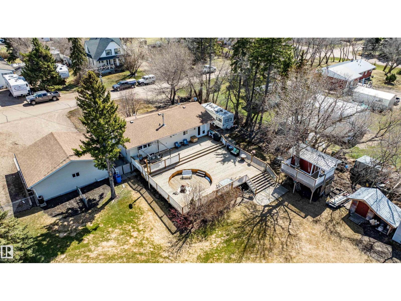 8 Macrae St, Erskine, Alberta  T0C 1G0 - Photo 74 - E4485193
