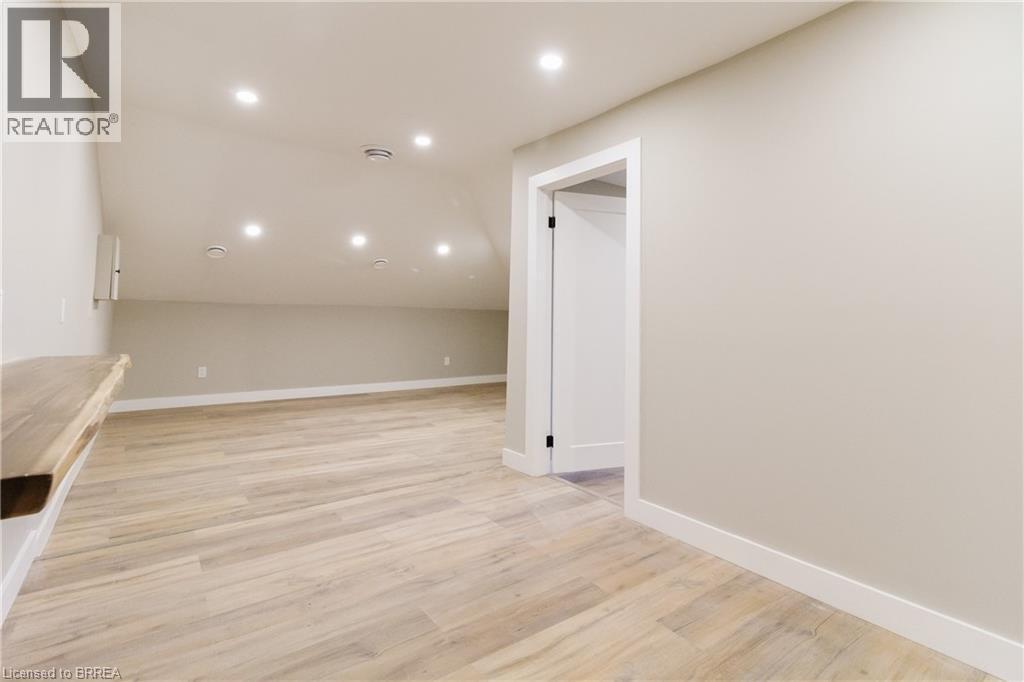 298 Colborne Street Unit# 2, Brantford, Ontario  N3S 3N1 - Photo 15 - 40824796