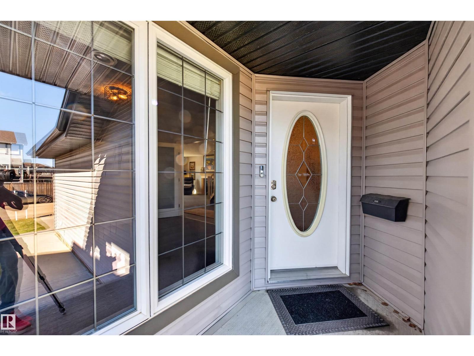 36 Summercourt Wy, Sherwood Park, Alberta  T8H 2V8 - Photo 3 - E4485210