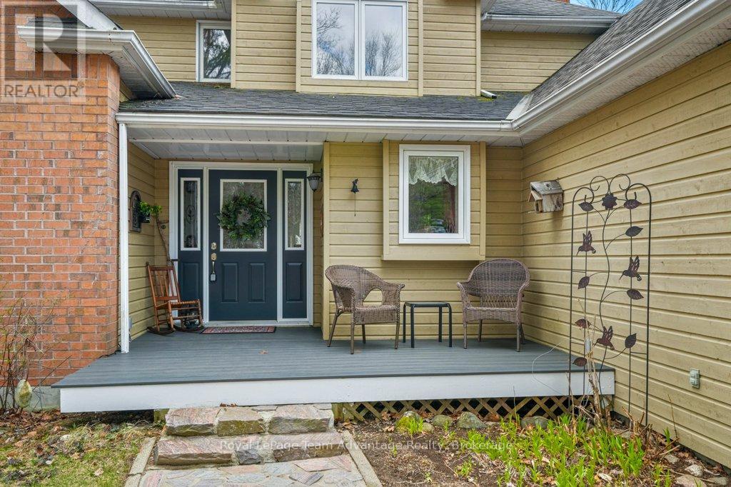 11 Limbert Road, Mcdougall, Ontario  P2A 2W9 - Photo 2 - X12776060