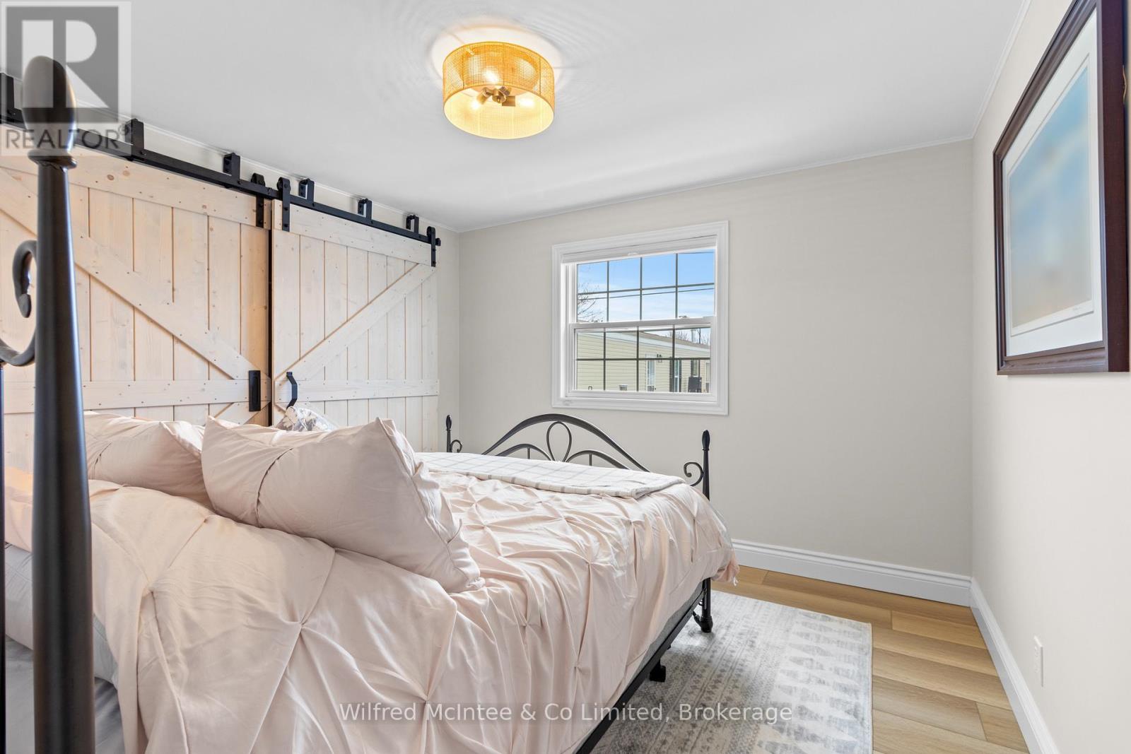70 Applewood Boulevard, Kincardine, Ontario  N0H 2T0 - Photo 22 - X12868156