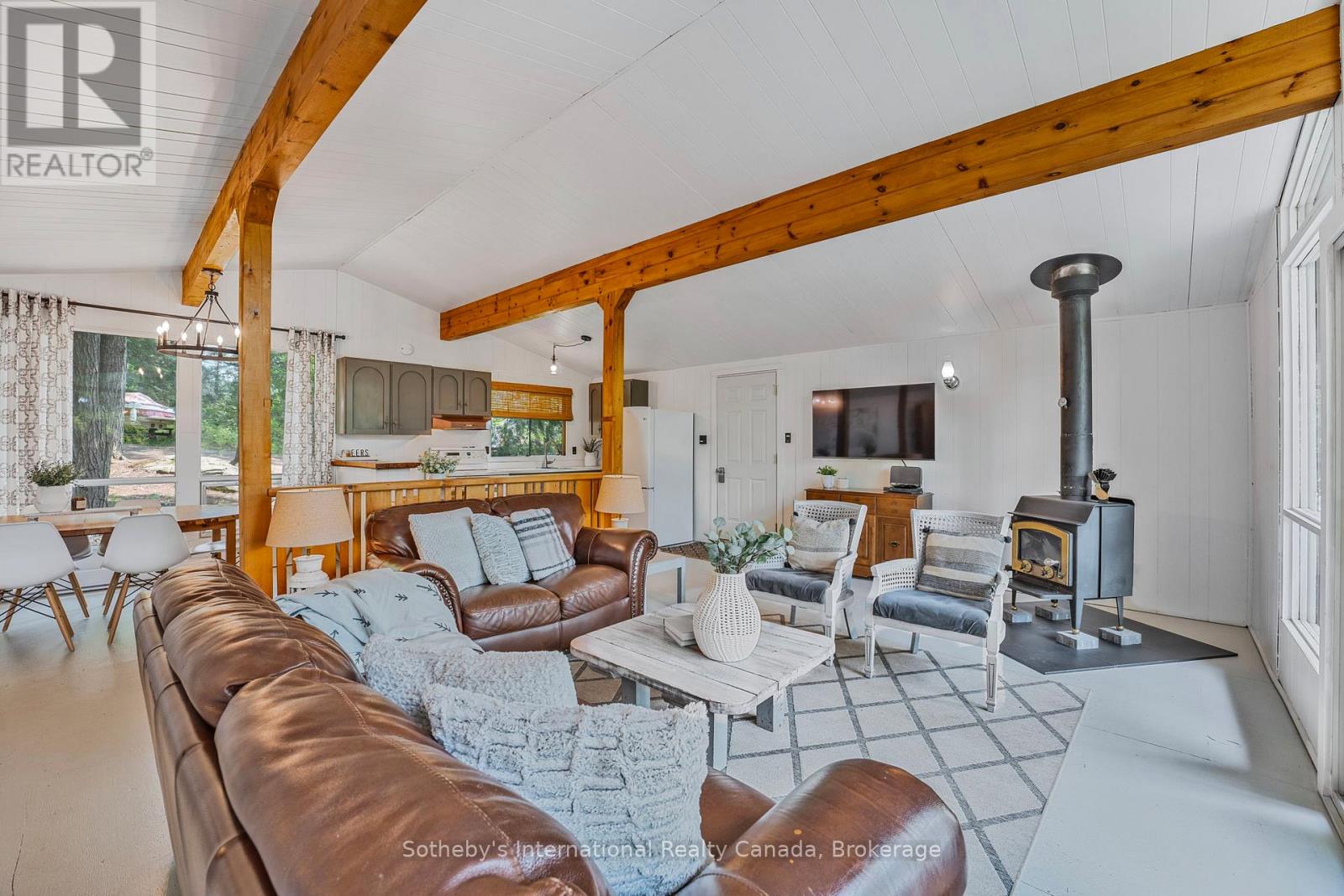 374 STEWART LAKE ROAD, Georgian Bay, Ontario