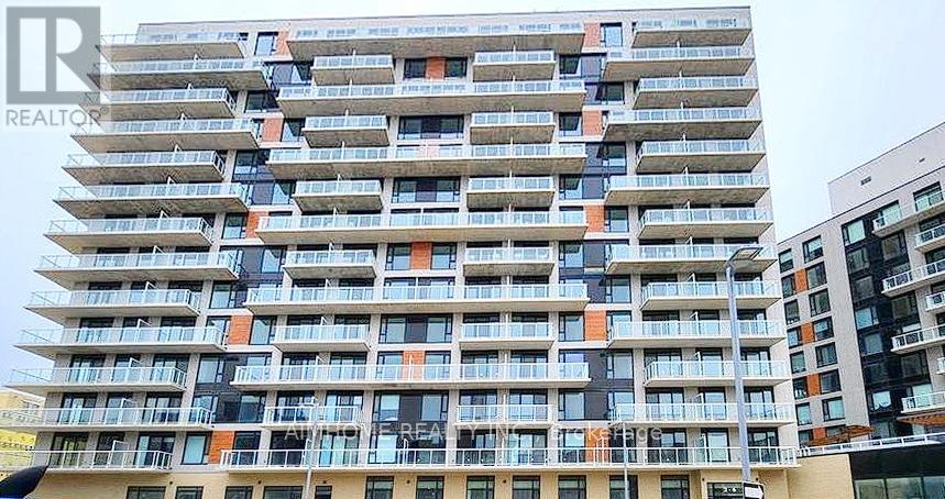 829 - 2 DAVID EYER ROAD E, Richmond Hill, Ontario
