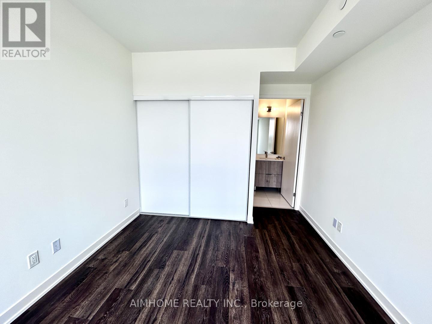 829 - 2 David Eyer Road E, Richmond Hill, Ontario  L4S 0N6 - Photo 7 - N13070010