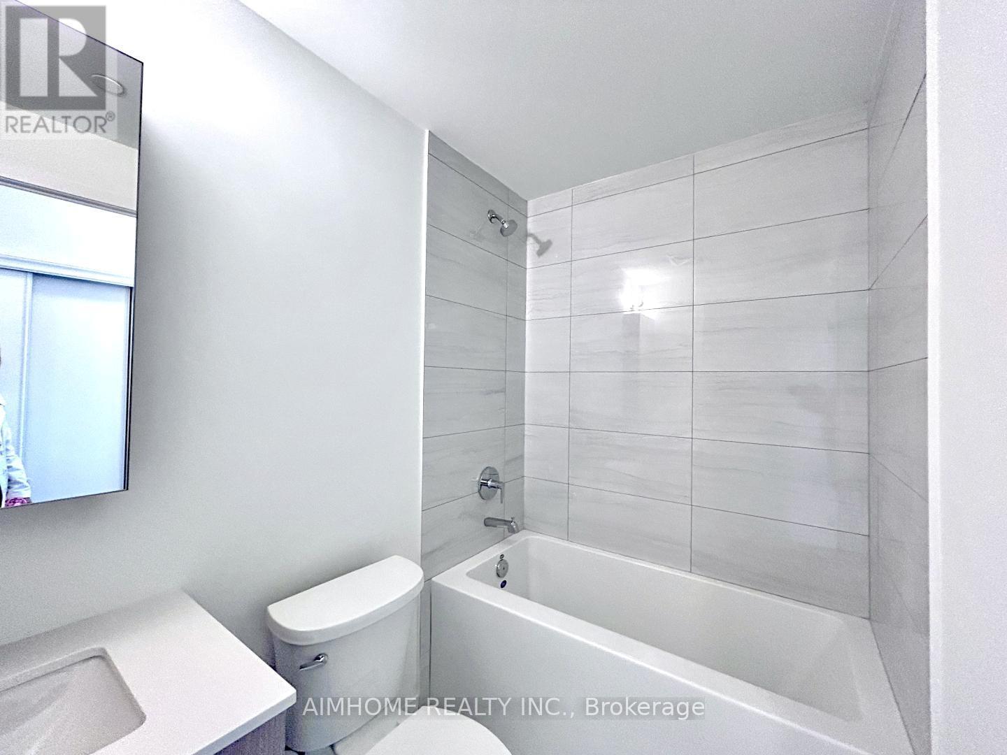 829 - 2 David Eyer Road E, Richmond Hill, Ontario  L4S 0N6 - Photo 9 - N13070010