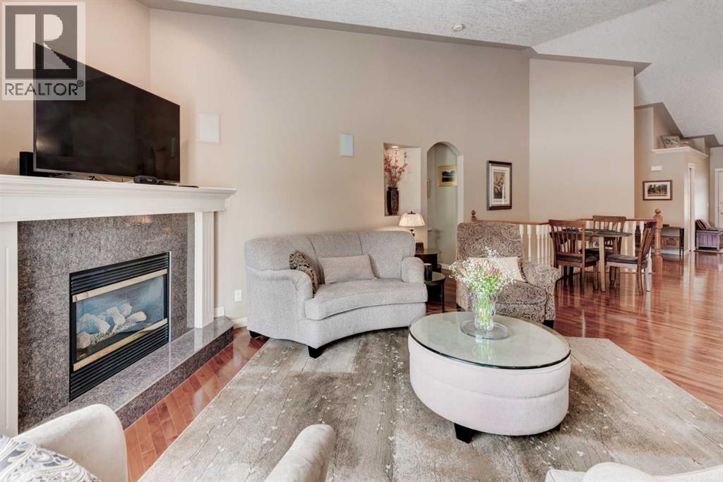 180 Sierra Morena Landing Sw, Calgary, Alberta  T3H 4K4 - Photo 9 - A2306739