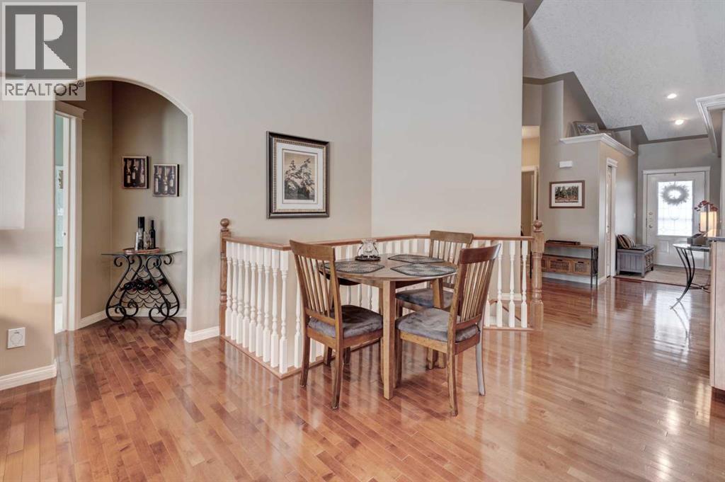 180 Sierra Morena Landing Sw, Calgary, Alberta  T3H 4K4 - Photo 14 - A2306739