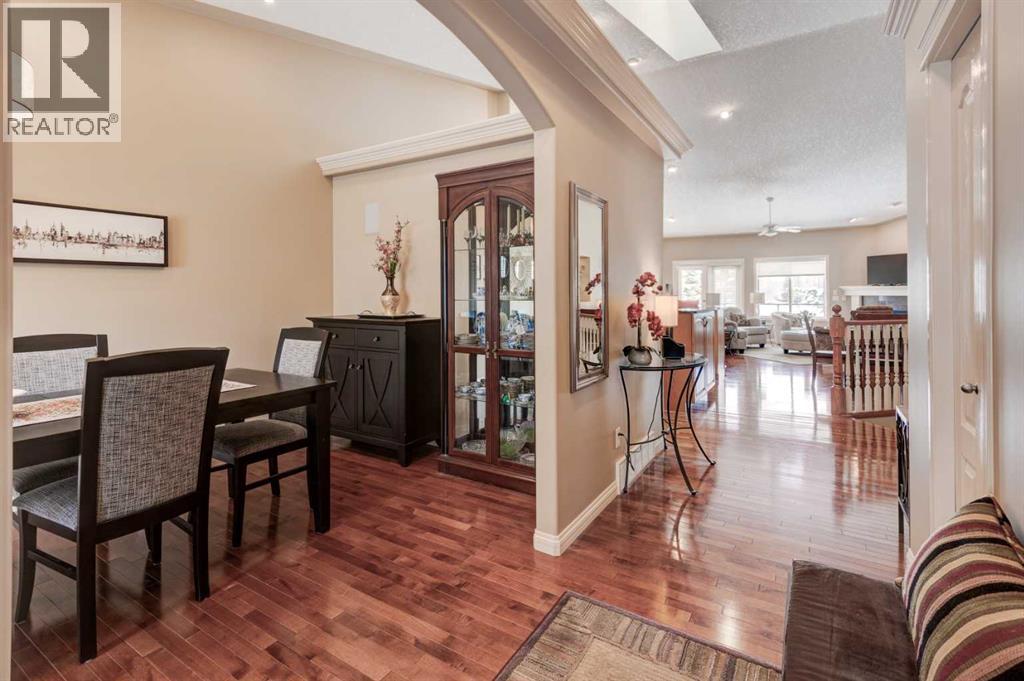 180 Sierra Morena Landing Sw, Calgary, Alberta  T3H 4K4 - Photo 2 - A2306739