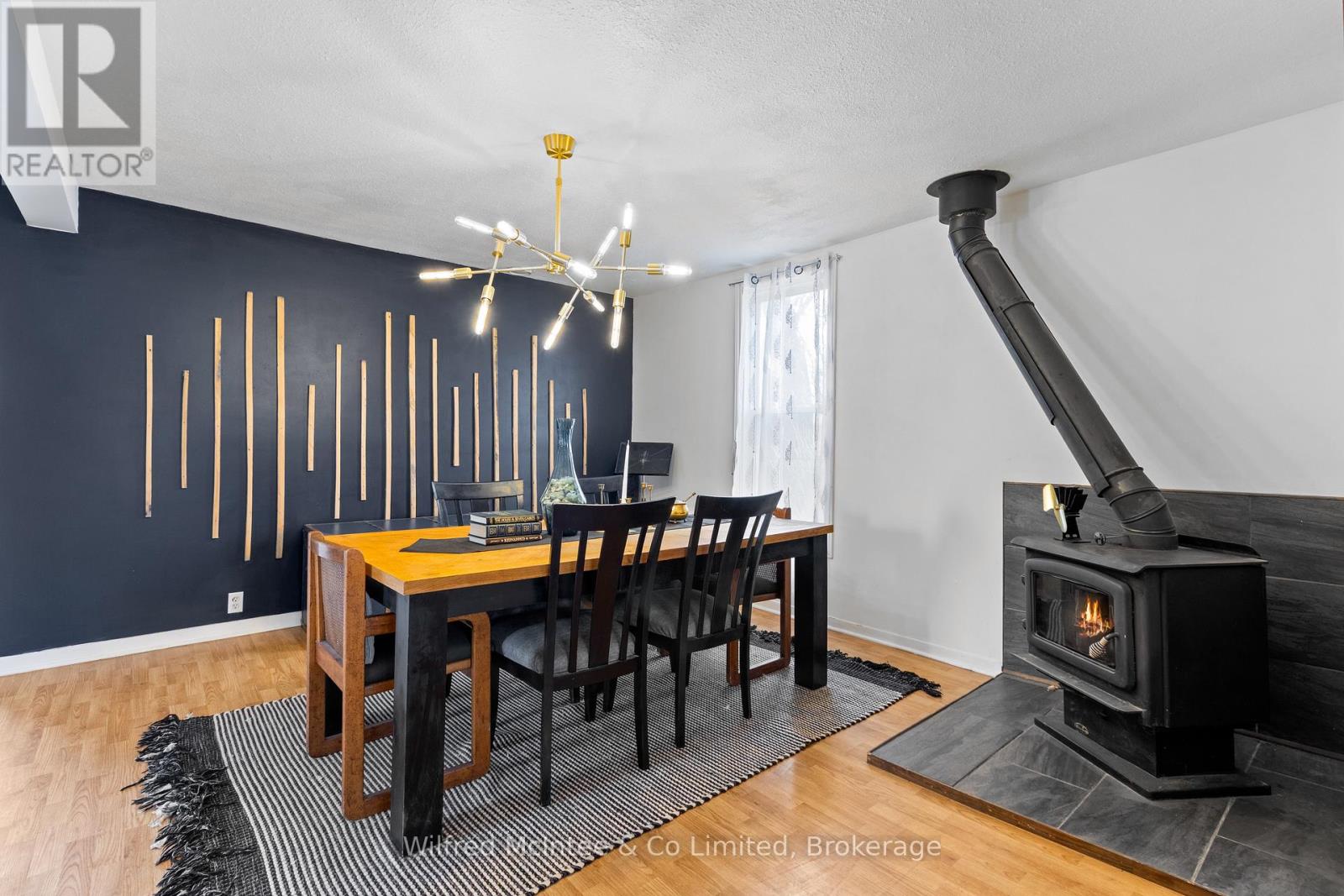 452 Queen Street, Kincardine, Ontario  N2Z 2J3 - Photo 11 - X12907078