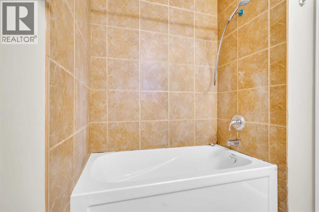 87 Castleglen Road NE, Calgary, Alberta  T3J 1P2 - Photo 24 - A2306862