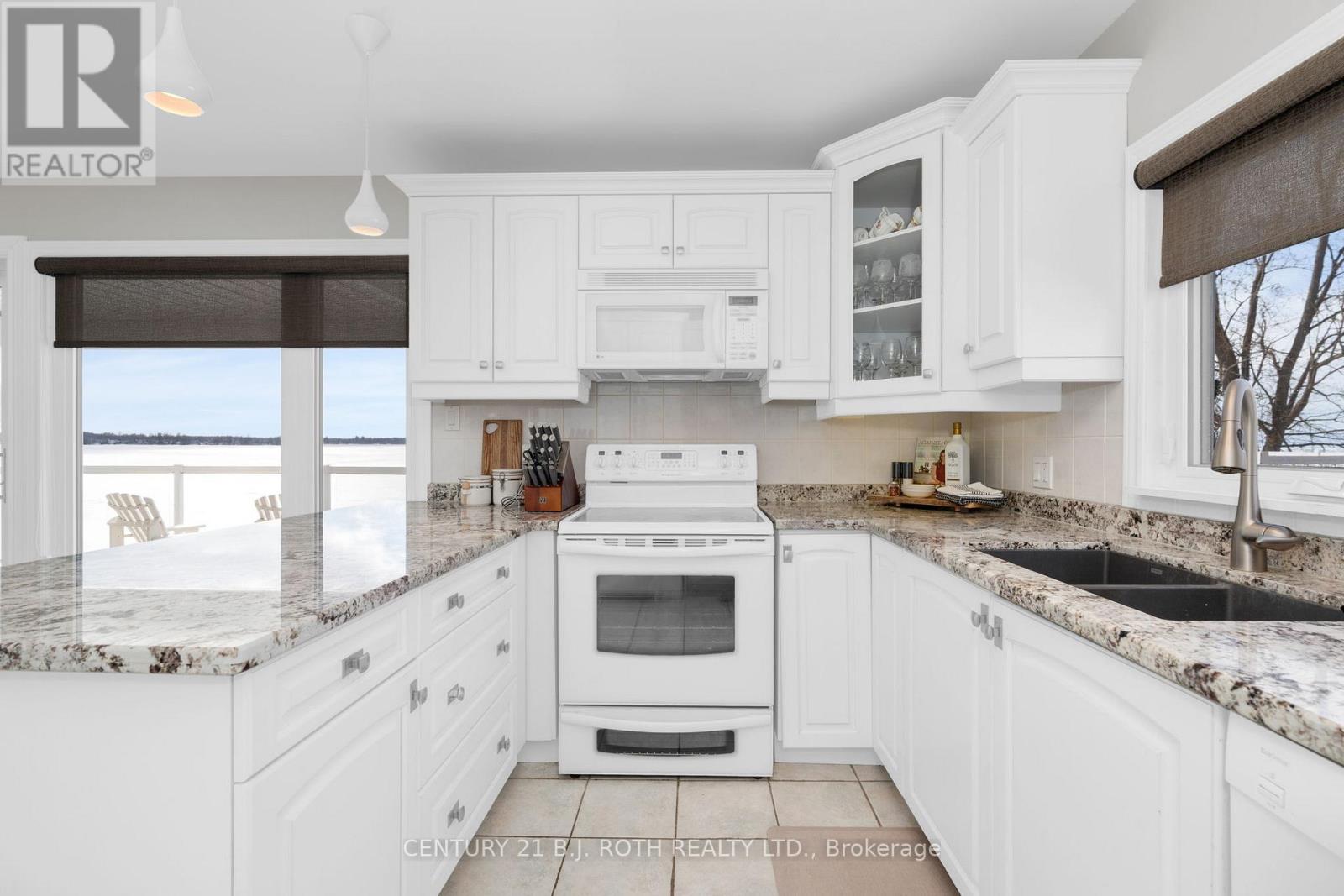 4307 Orkney Beach Road, Ramara, Ontario  L3V 0S1 - Photo 8 - S13069722