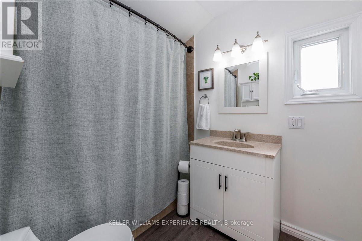 80 Robert Street W, Penetanguishene, Ontario  L9M 1P2 - Photo 13 - S13070006