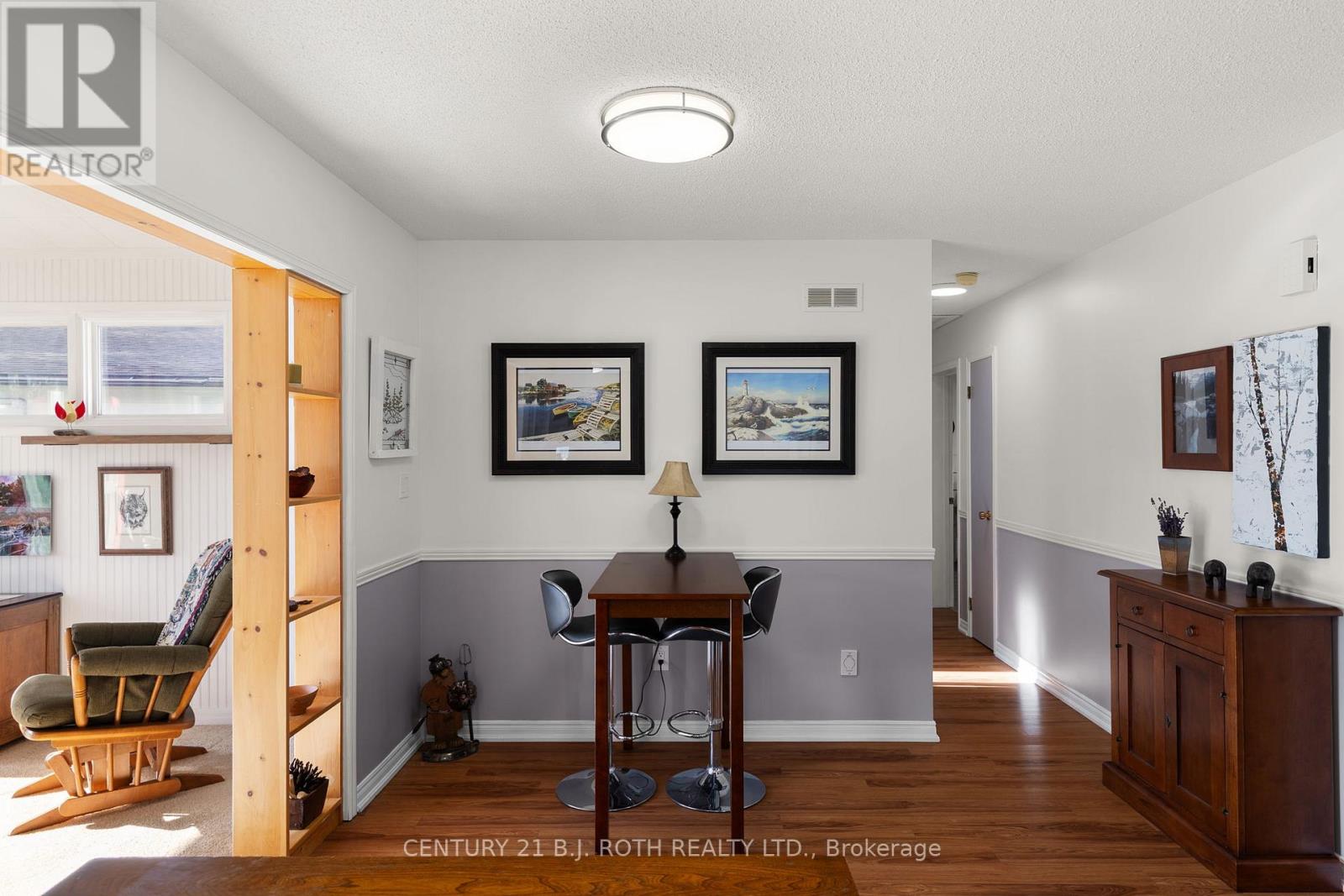 60 Tamarack Drive, Oro-Medonte, Ontario  L0L 1T0 - Photo 9 - S13070146