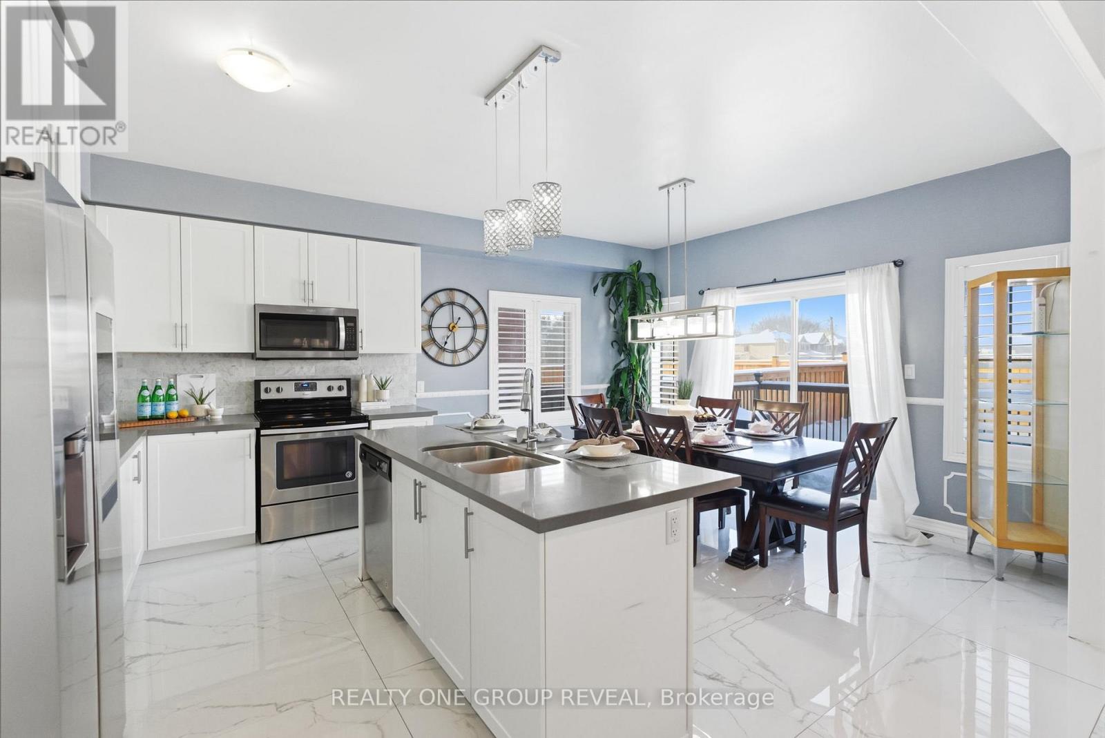 238 Crombie Street, Clarington, Ontario  L1C 0T8 - Photo 9 - E13060748
