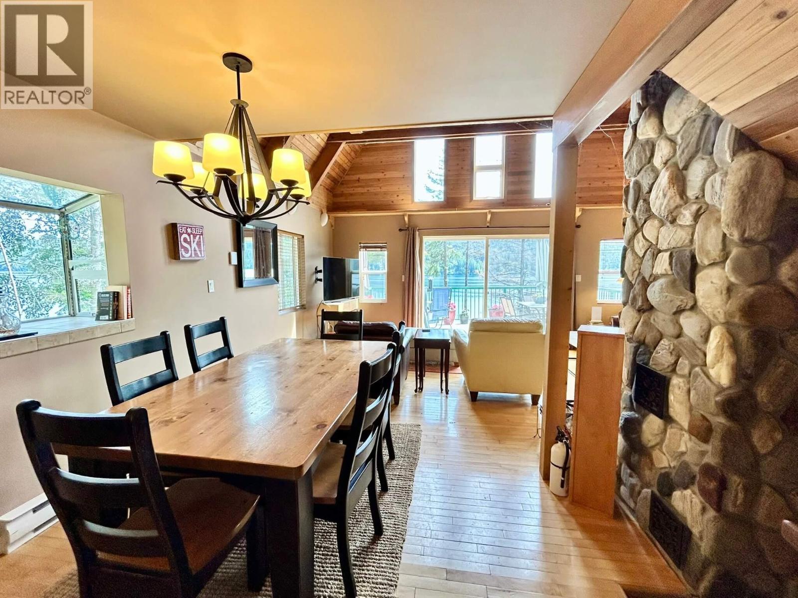 9348 Gun Lake Road W, Gold Bridge, British Columbia  V0K 1P0 - Photo 6 - 10385689
