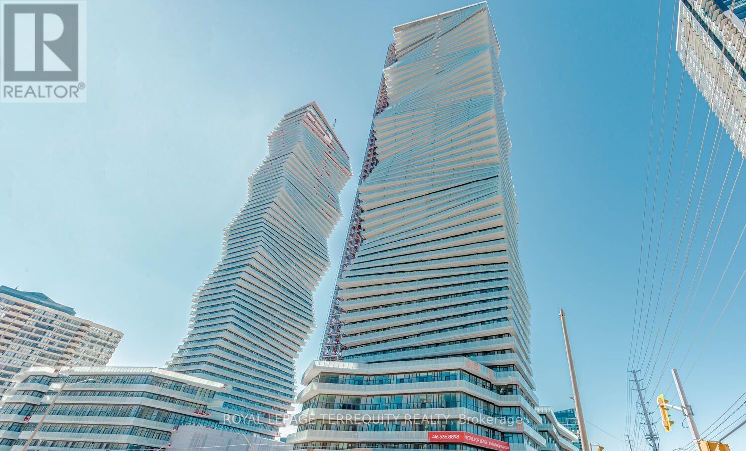 305 - 3900 CONFEDERATION PARKWAY, Mississauga, Ontario