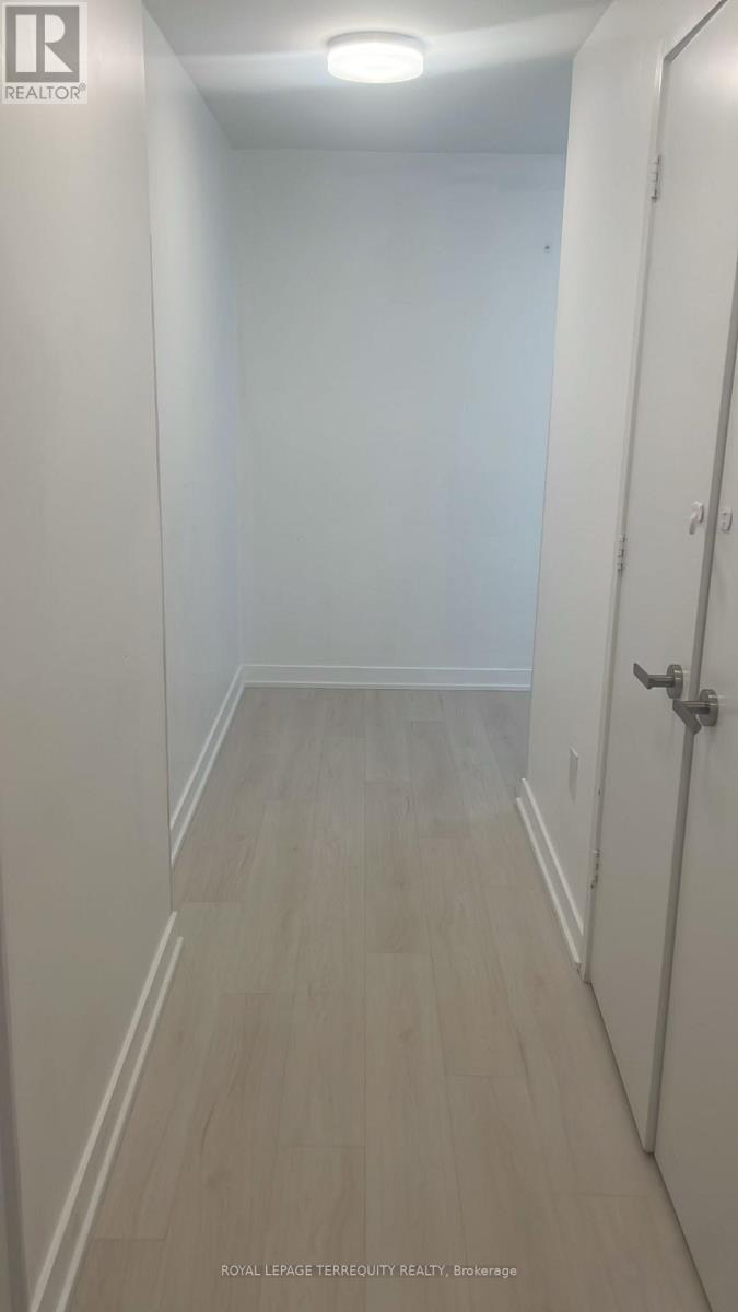 305 - 3900 Confederation Parkway, Mississauga, Ontario  L5B 0M3 - Photo 18 - W13069730