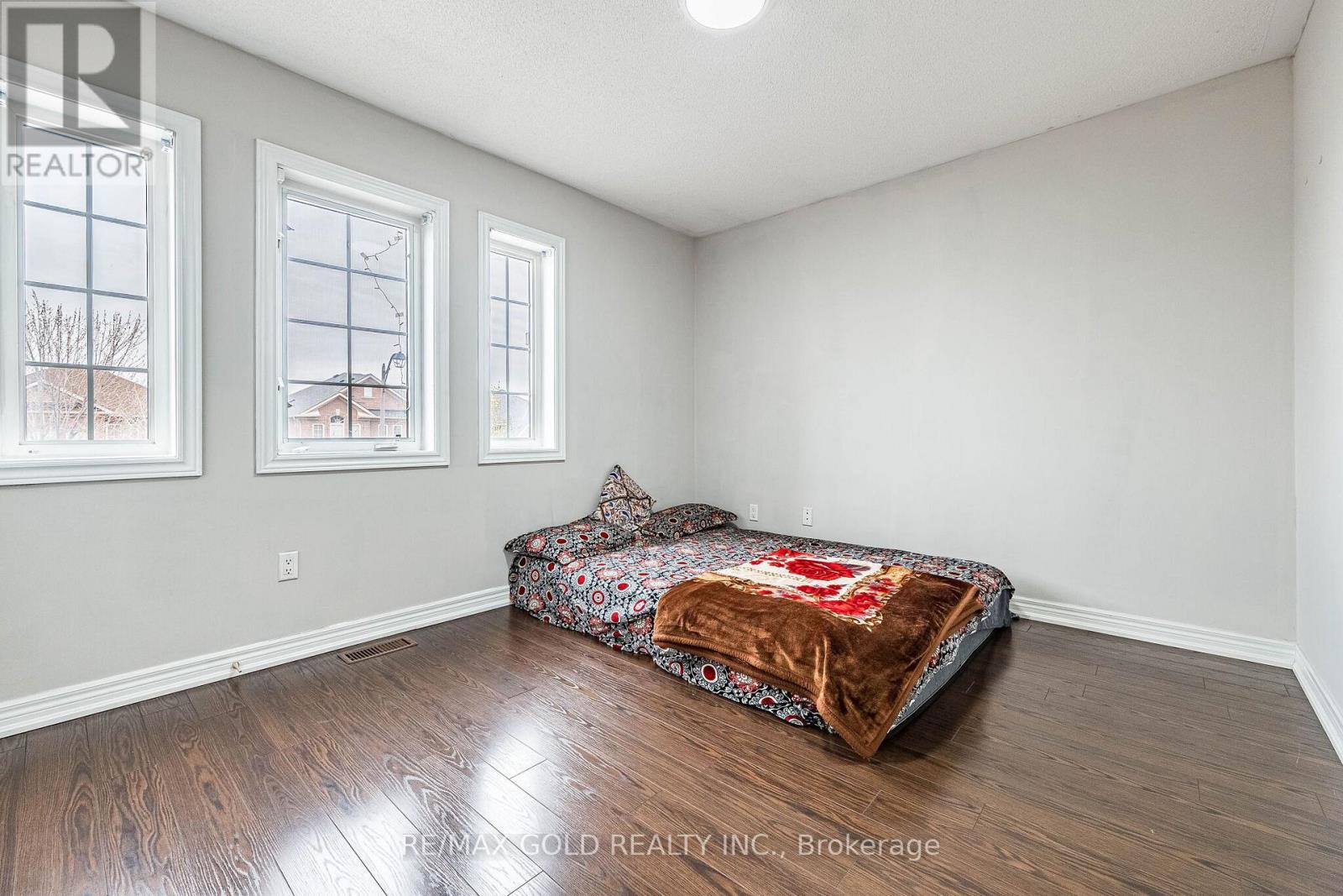 52 Moldovan Drive, Brampton, Ontario  L6R 0E4 - Photo 32 - W13069896
