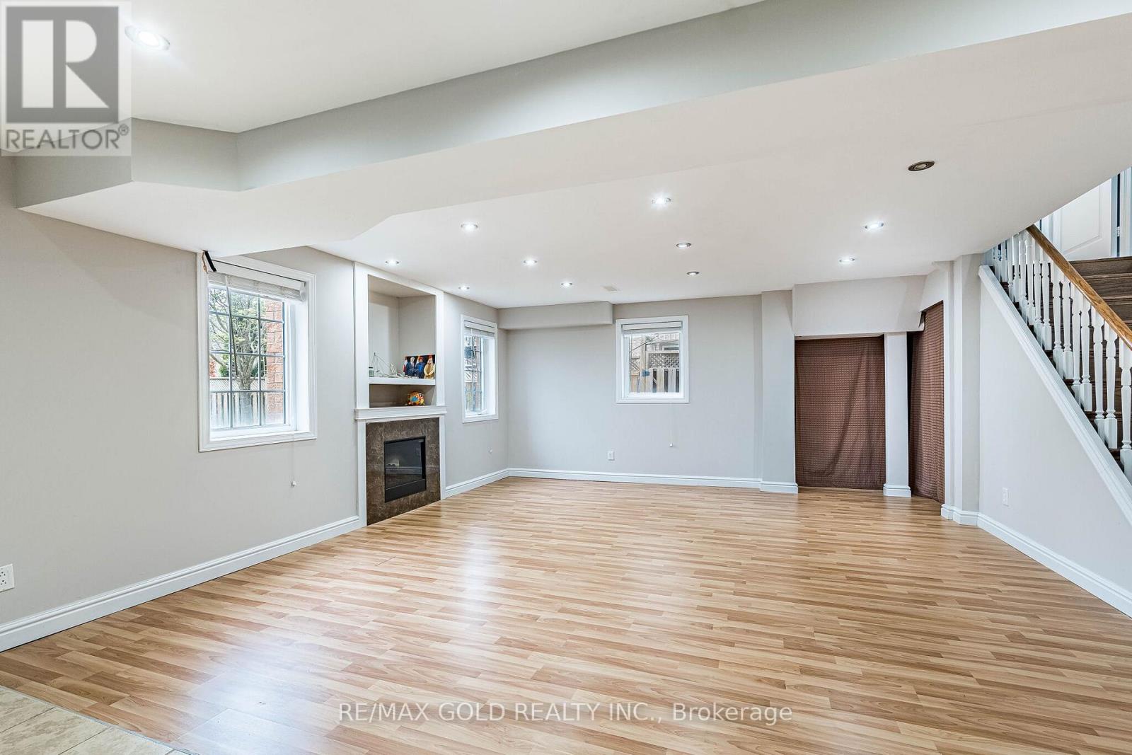 52 Moldovan Drive, Brampton, Ontario  L6R 0E4 - Photo 40 - W13069896