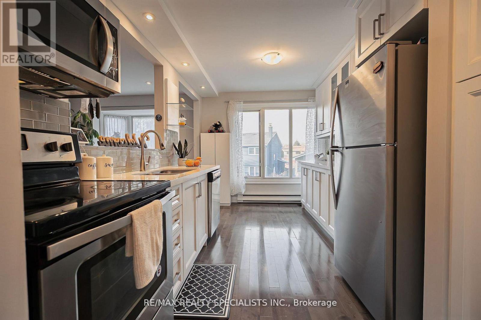 8 - 6780 Formentera Avenue, Mississauga, Ontario L5N 2L1 - Photo 4 - W13069902