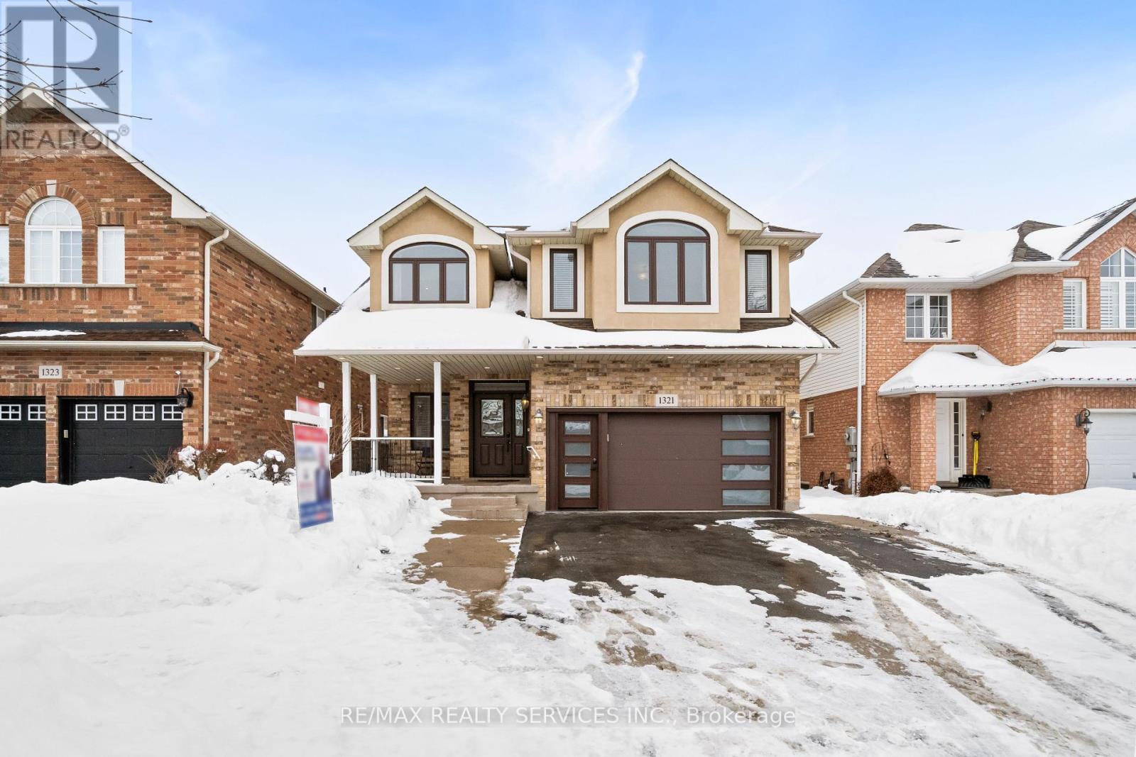 1321 Inglehart Drive, Burlington, Ontario  L7M 4Z3 - Photo 1 - W13069956