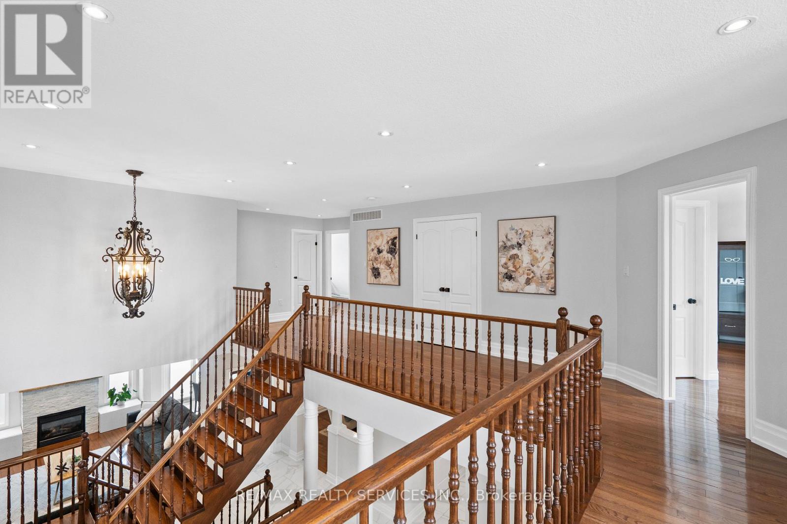 1321 Inglehart Drive, Burlington, Ontario  L7M 4Z3 - Photo 21 - W13069956