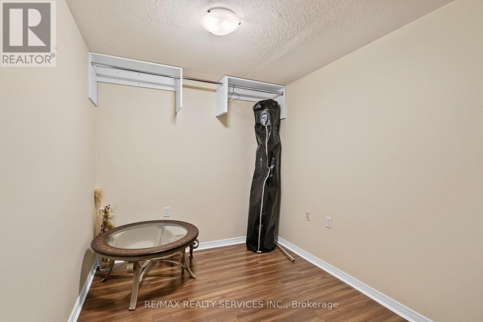 1321 Inglehart Drive, Burlington, Ontario  L7M 4Z3 - Photo 40 - W13069956
