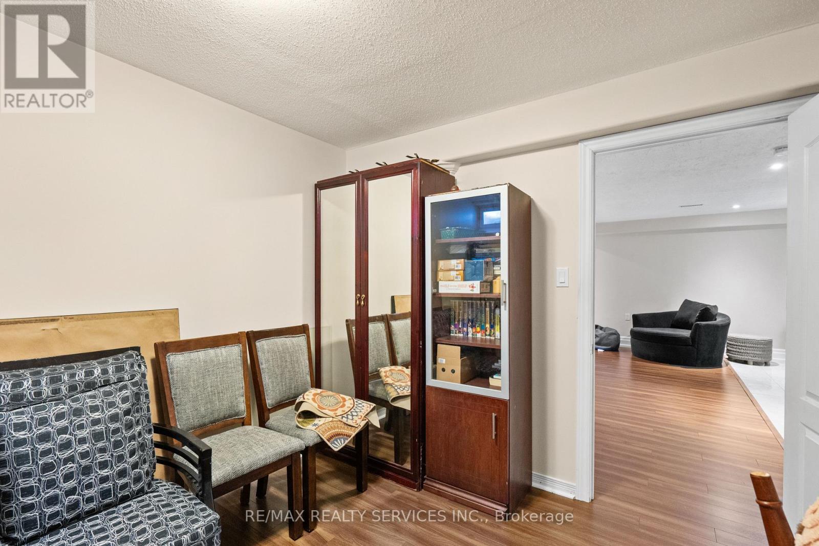 1321 Inglehart Drive, Burlington, Ontario  L7M 4Z3 - Photo 42 - W13069956