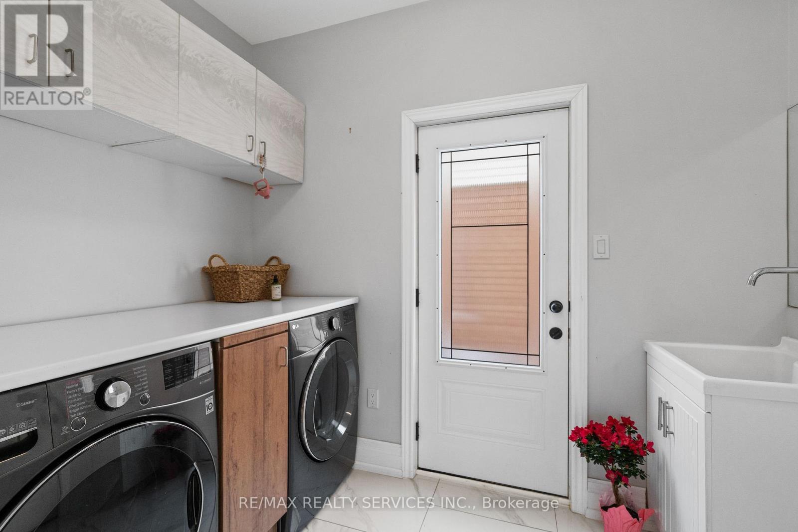 1321 Inglehart Drive, Burlington, Ontario  L7M 4Z3 - Photo 44 - W13069956