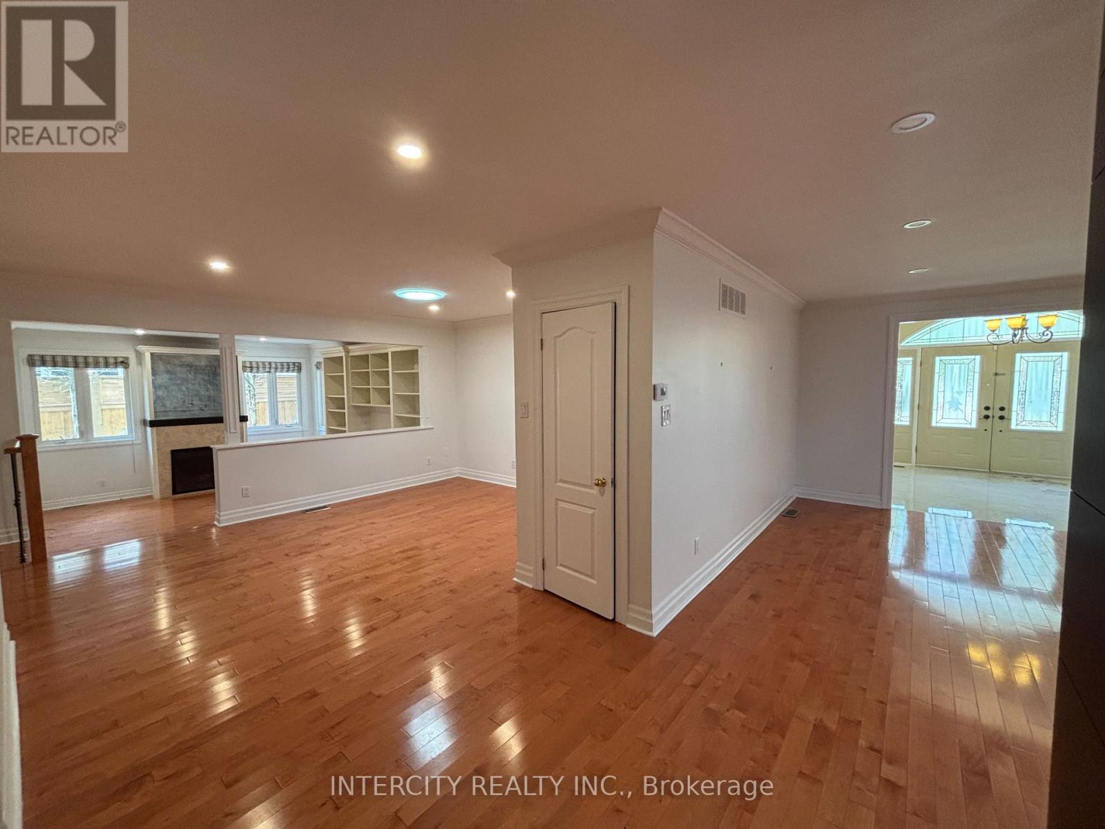 1262 Mississauga Road, Mississauga, Ontario  L5H 2J2 - Photo 7 - W13069992