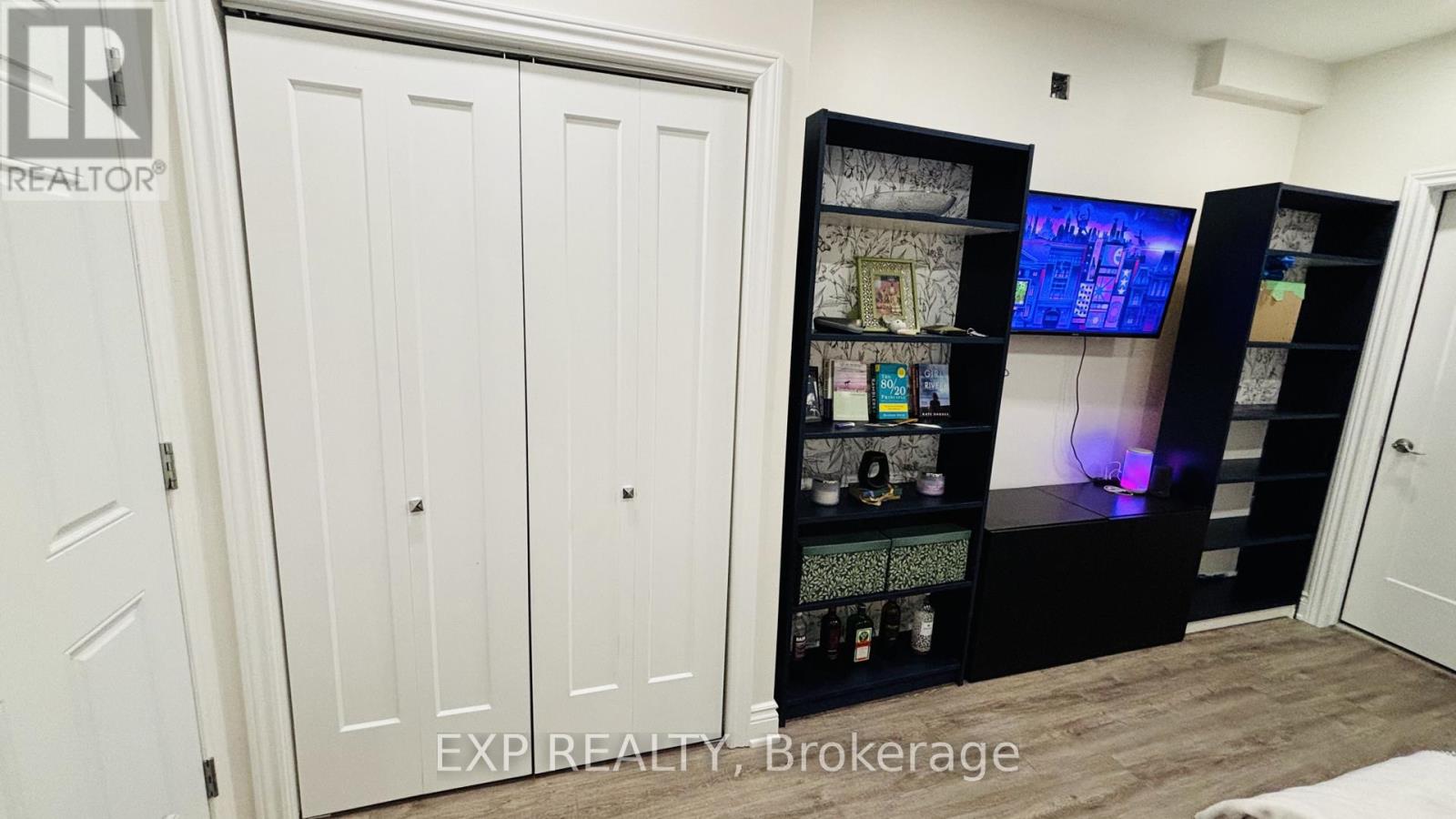 3 - 3289 Lakeshore Boulevard W, Toronto, Ontario  M8W 1M8 - Photo 12 - W13070040