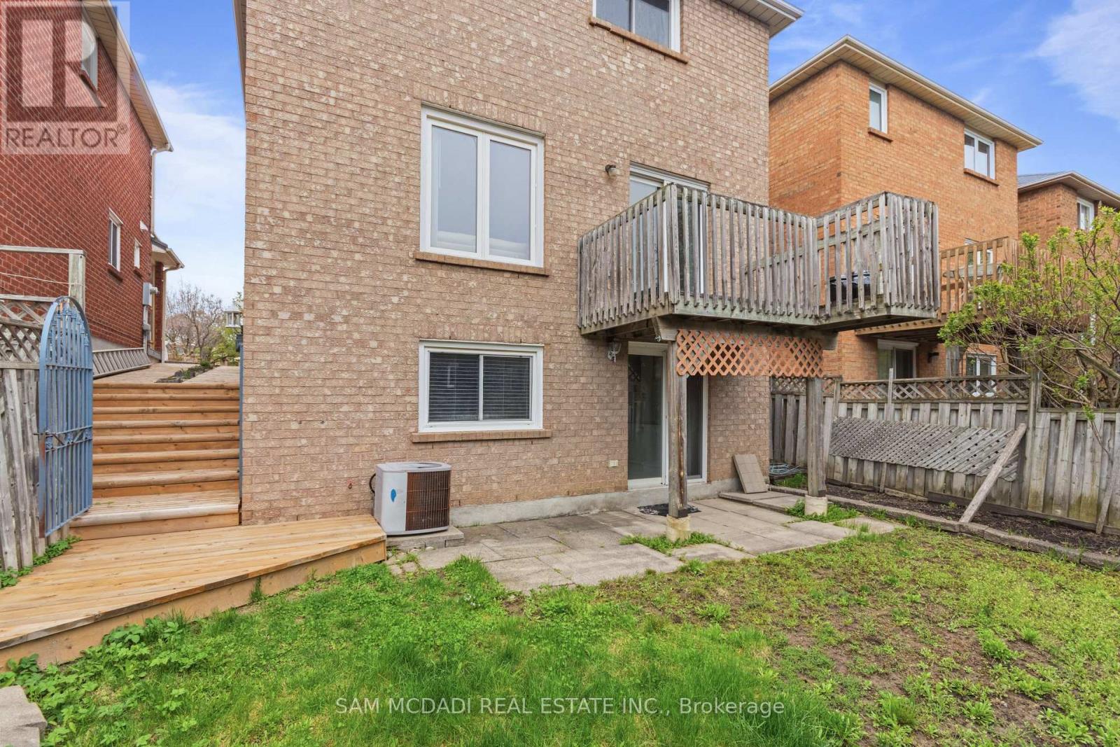 6434 Longspur Road, Mississauga, Ontario  L5N 6E4 - Photo 8 - W13070068