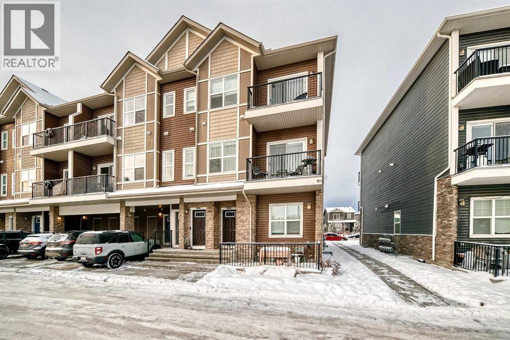 1001, 250 Fireside View, Cochrane, Alberta  T4C 2M2 - Photo 2 - A2282763