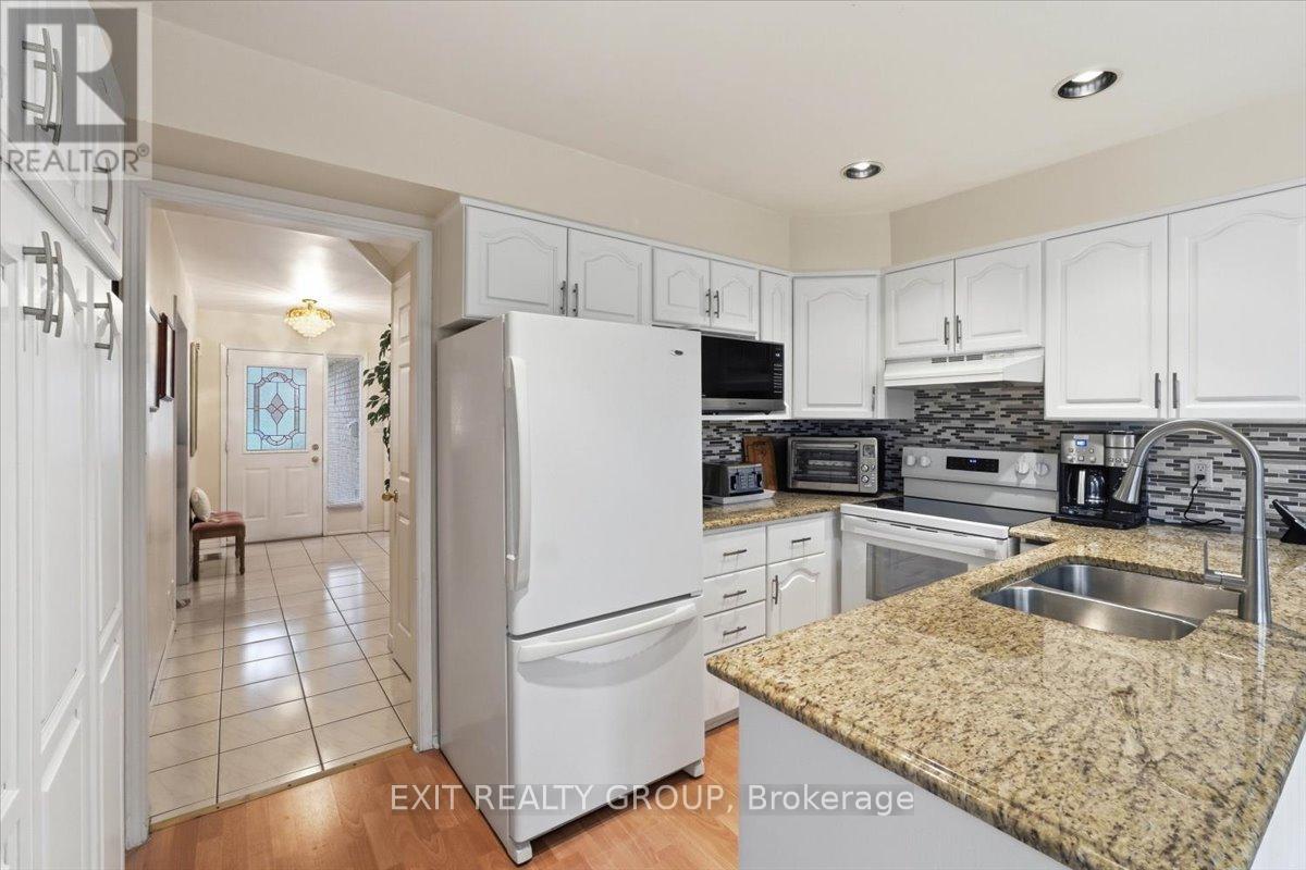 472 Dundas Street W, Quinte West, Ontario  K8V 3S5 - Photo 10 - X13070262