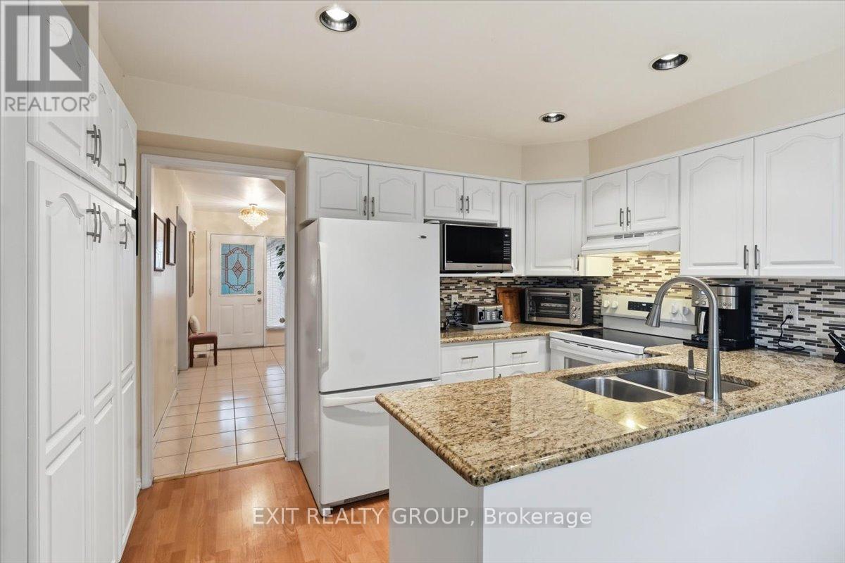472 Dundas Street W, Quinte West, Ontario  K8V 3S5 - Photo 12 - X13070262