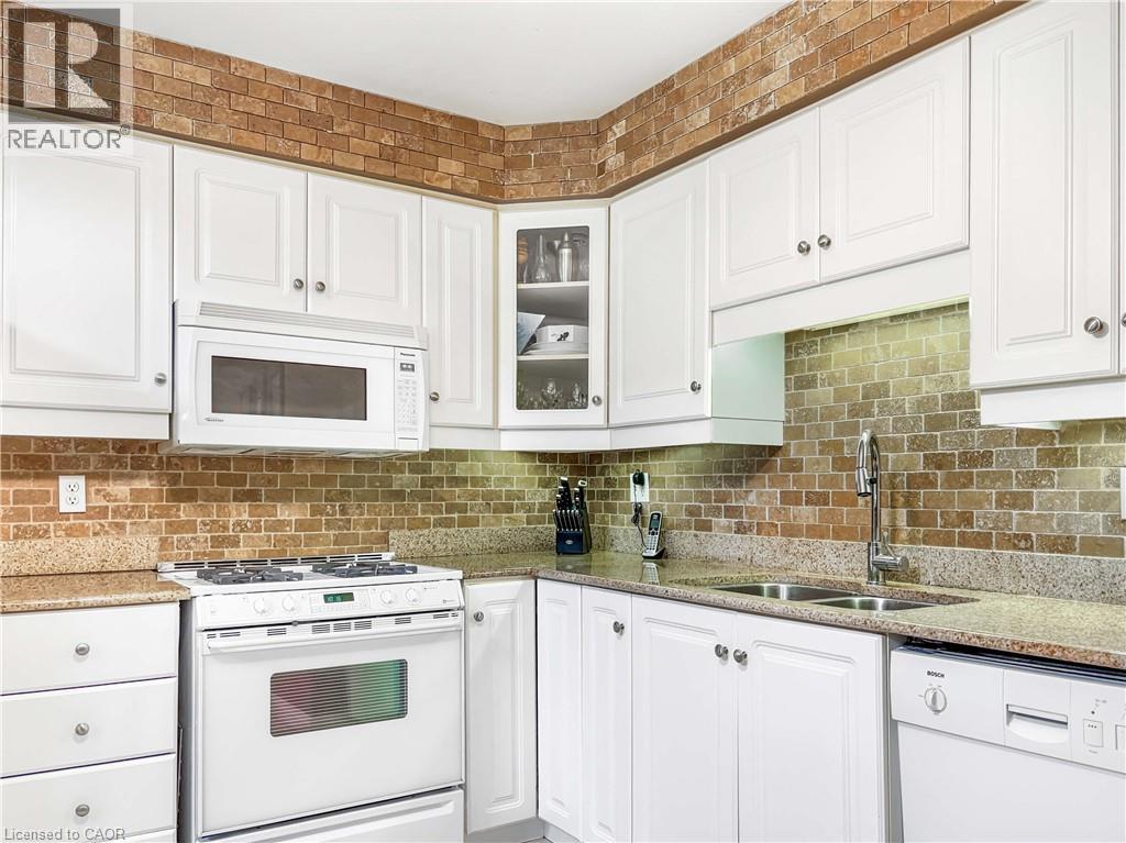 47 Dynasty Avenue, Stoney Creek, Ontario  L8G 4Z5 - Photo 9 - 40815841