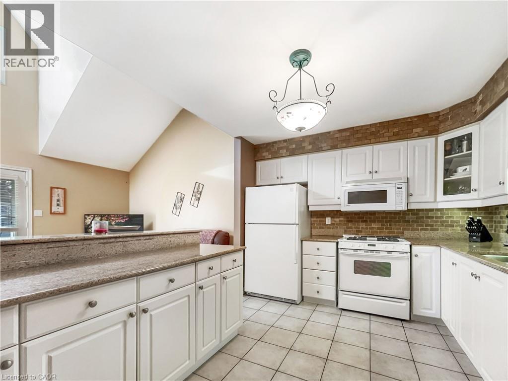 47 Dynasty Avenue, Stoney Creek, Ontario  L8G 4Z5 - Photo 7 - 40815841