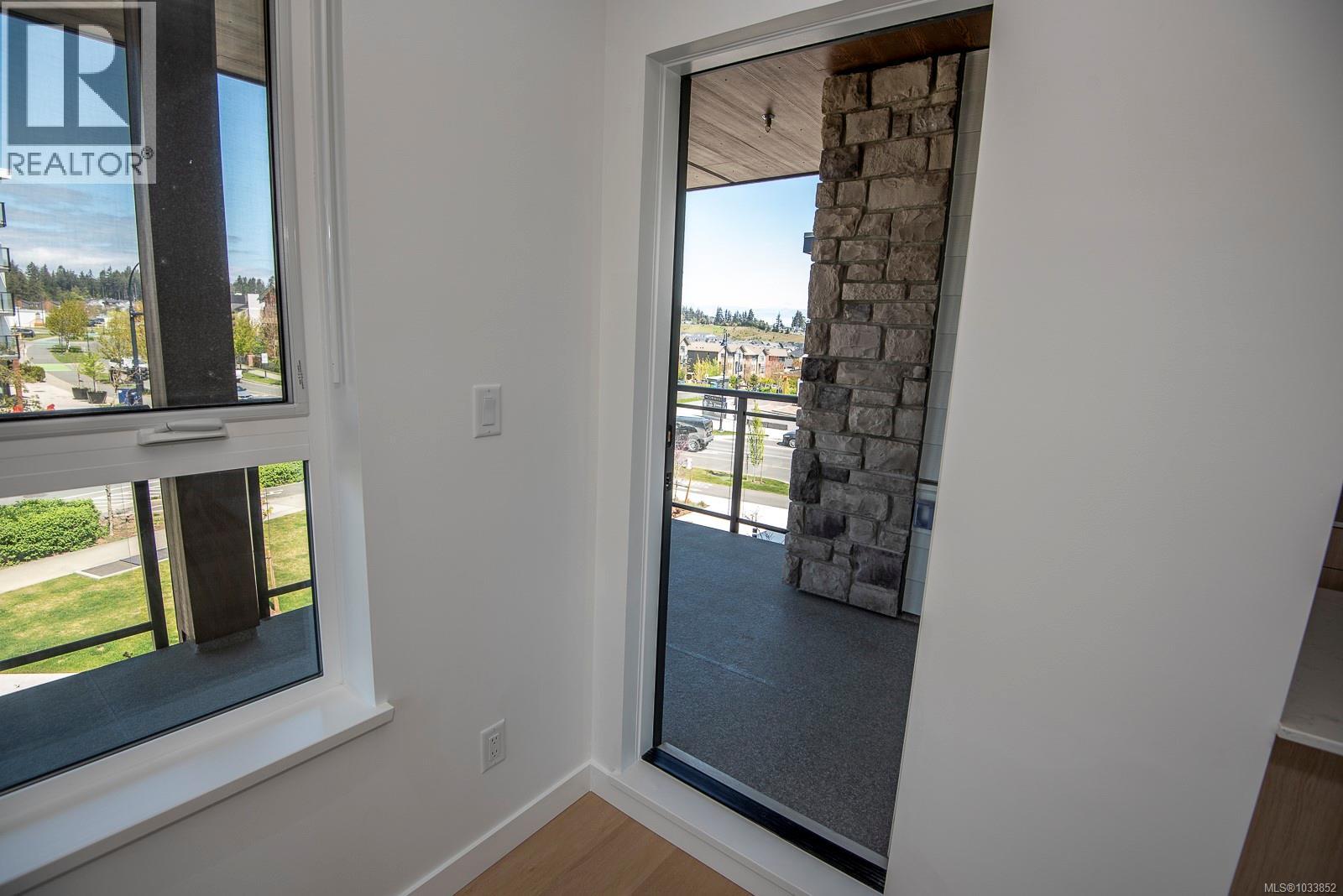 300 3564a Ryder Hesjedal Way, Colwood, British Columbia  V9C 0V3 - Photo 23 - 1033852