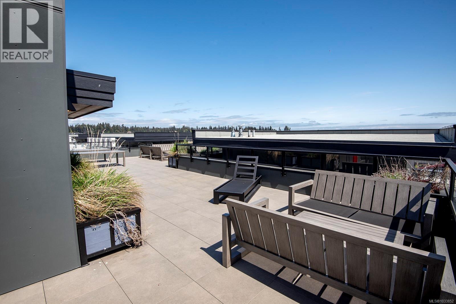 300 3564a Ryder Hesjedal Way, Colwood, British Columbia  V9C 0V3 - Photo 41 - 1033852